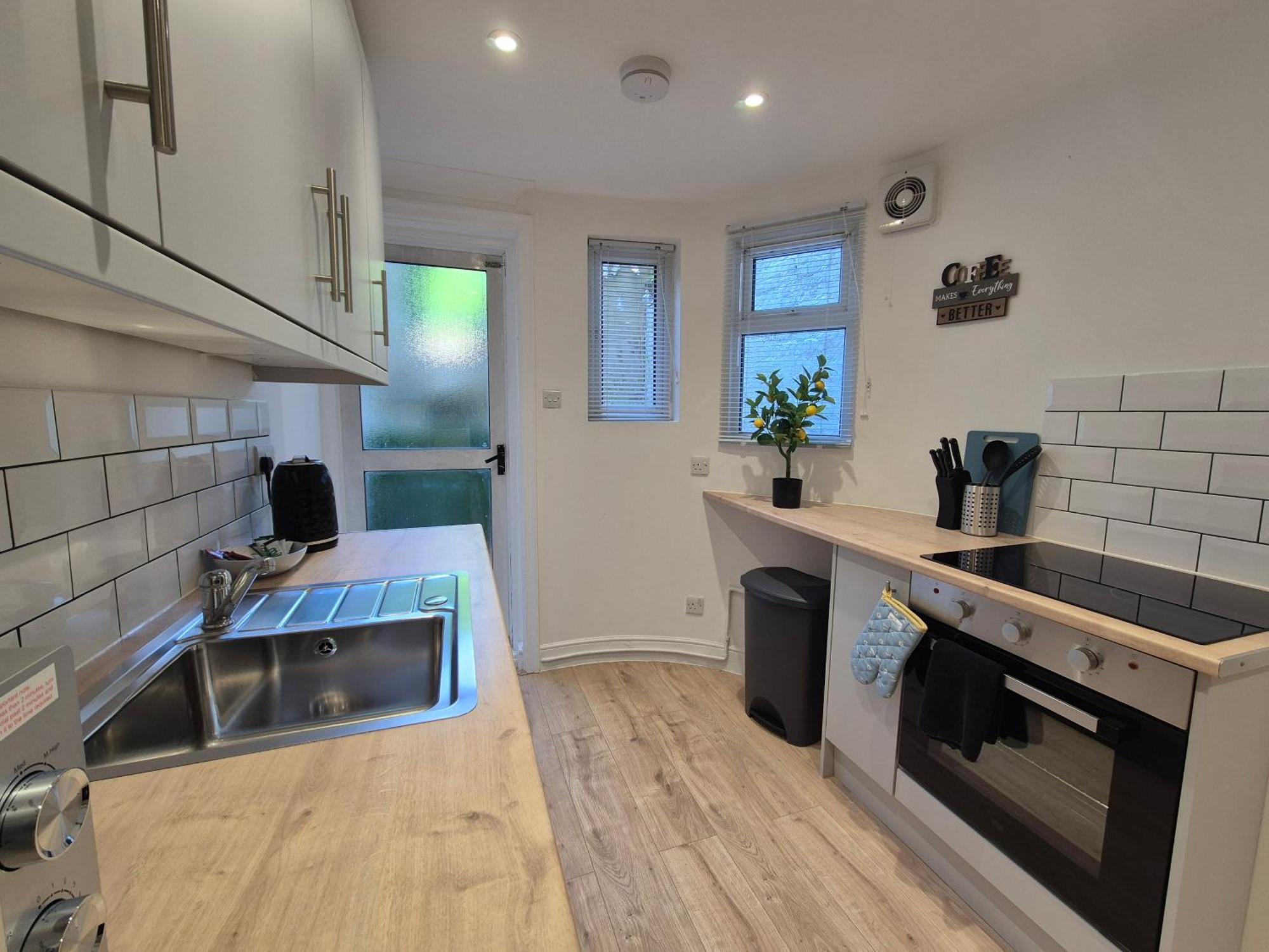 #26A Newly Refurbished Portsmouth Garden Apartment Екстер'єр фото