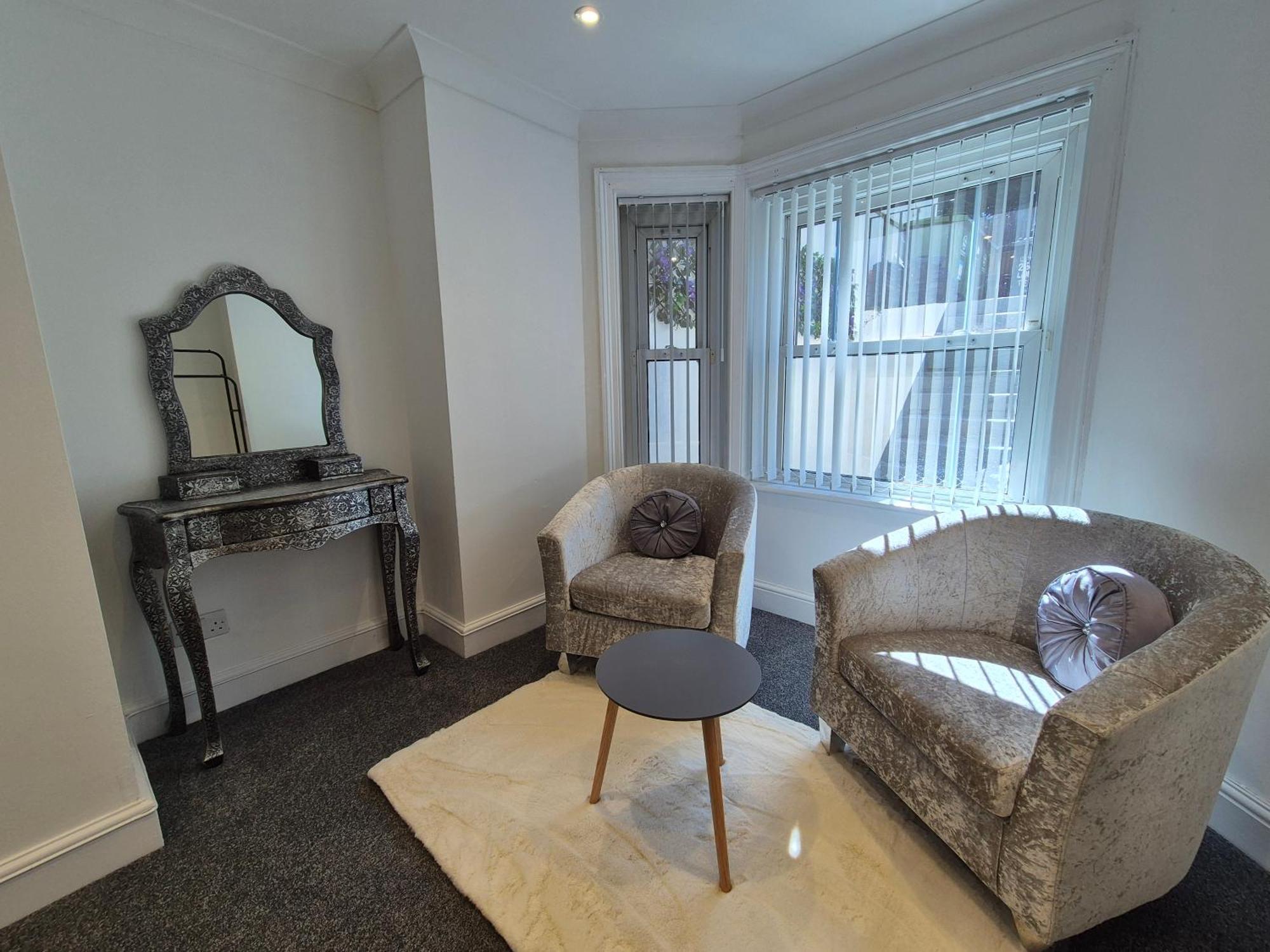 #26A Newly Refurbished Portsmouth Garden Apartment Екстер'єр фото